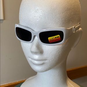 Girls classy fashion sunglasses! UV400!